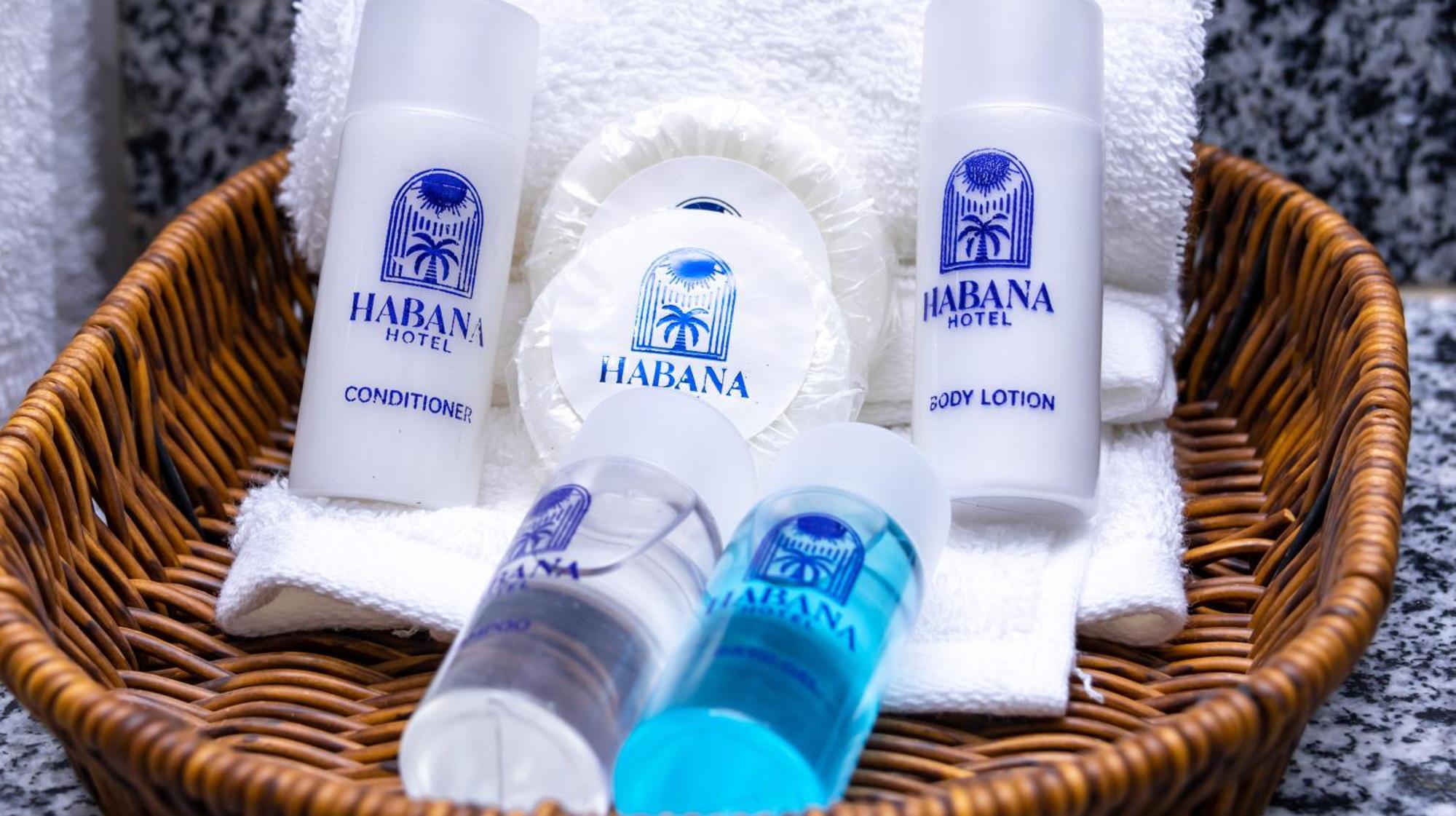 Habana Hotel Y Restaurante Higuey Екстер'єр фото